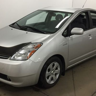 Toyota Prius (2004-2009)<br> FormFit Hood Protector