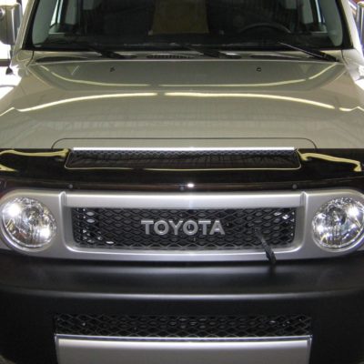 Toyota FJ Cruiser (2007-2014) FormFit Hood Protector