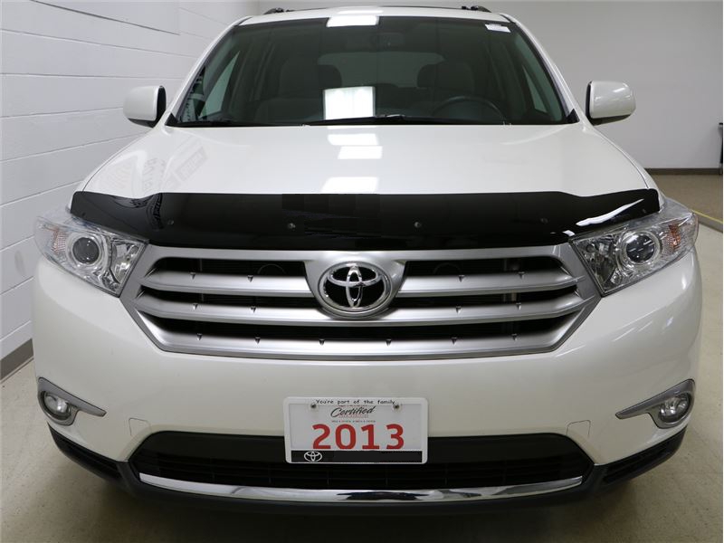 Toyota Highlander (2011-2013) FormFit Hood Protector