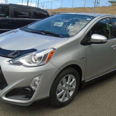 Toyota Prius 'C' (2017-2020)<br> FormFit Hood Protector