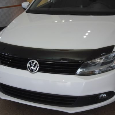 Volkswagen Jetta (2011-2018) FormFit Hood Protector