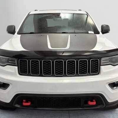 Jeep Grand Cherokee (2011-2021) FormFit Hood Protector