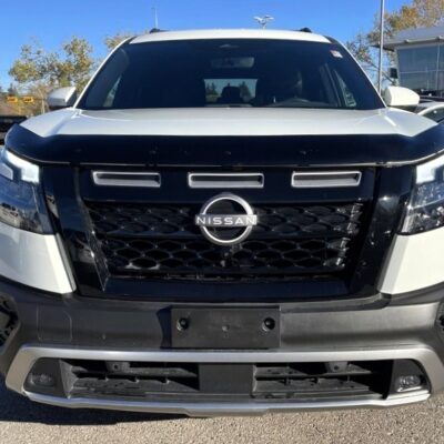 Nissan Pathfinder (2022-2025) <br>FormFit Hood Protector