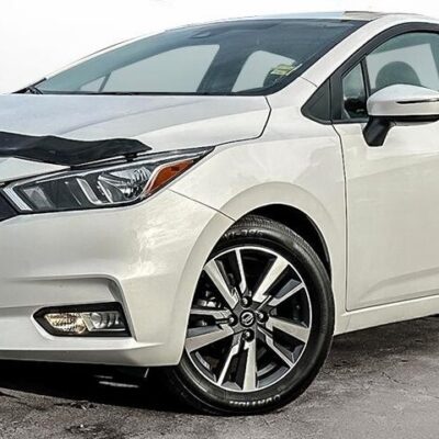 Nissan Versa (2020-up) <br>FormFit Hood Protector